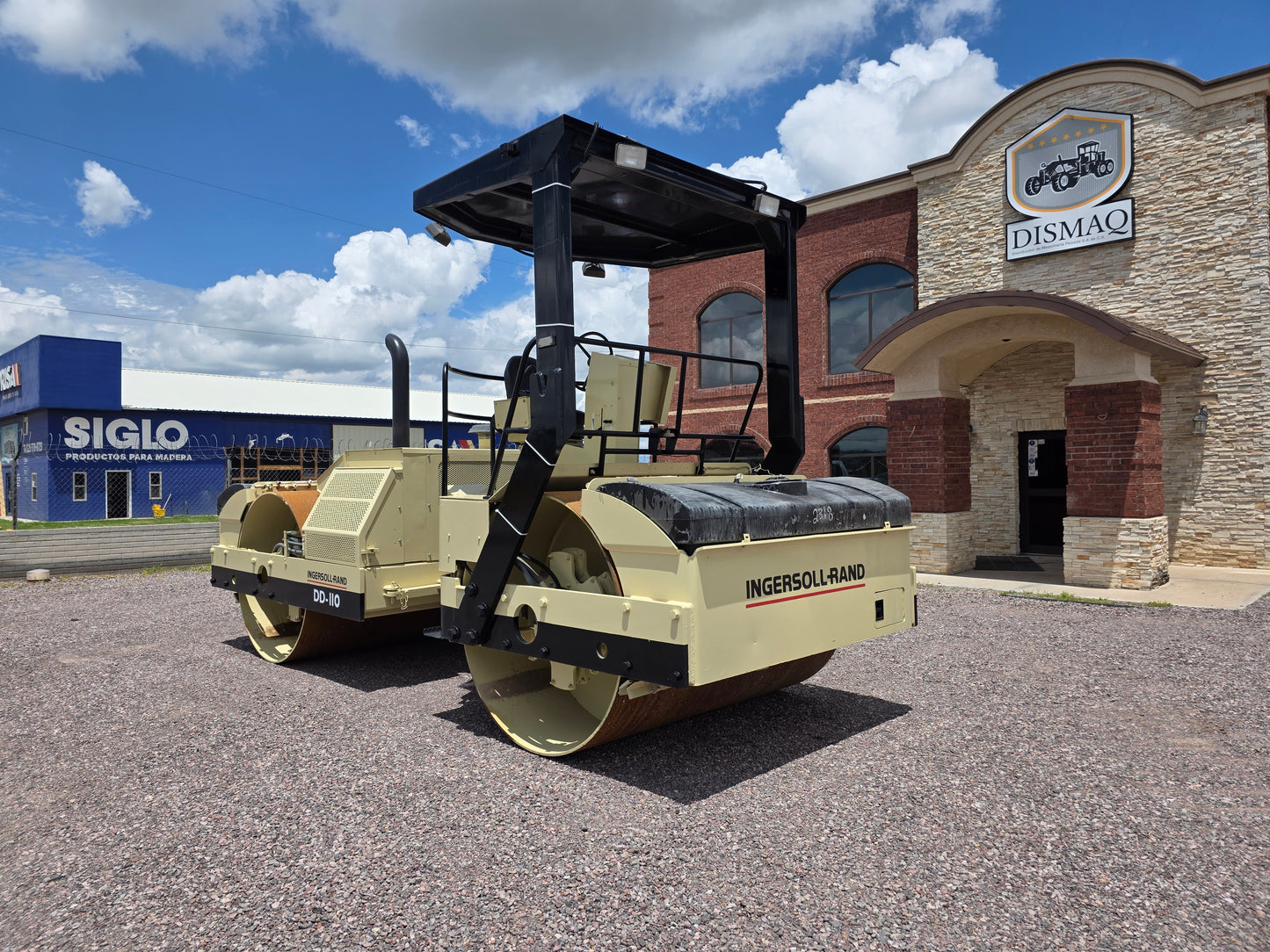 VIBRO COMPACTADOR DD-110