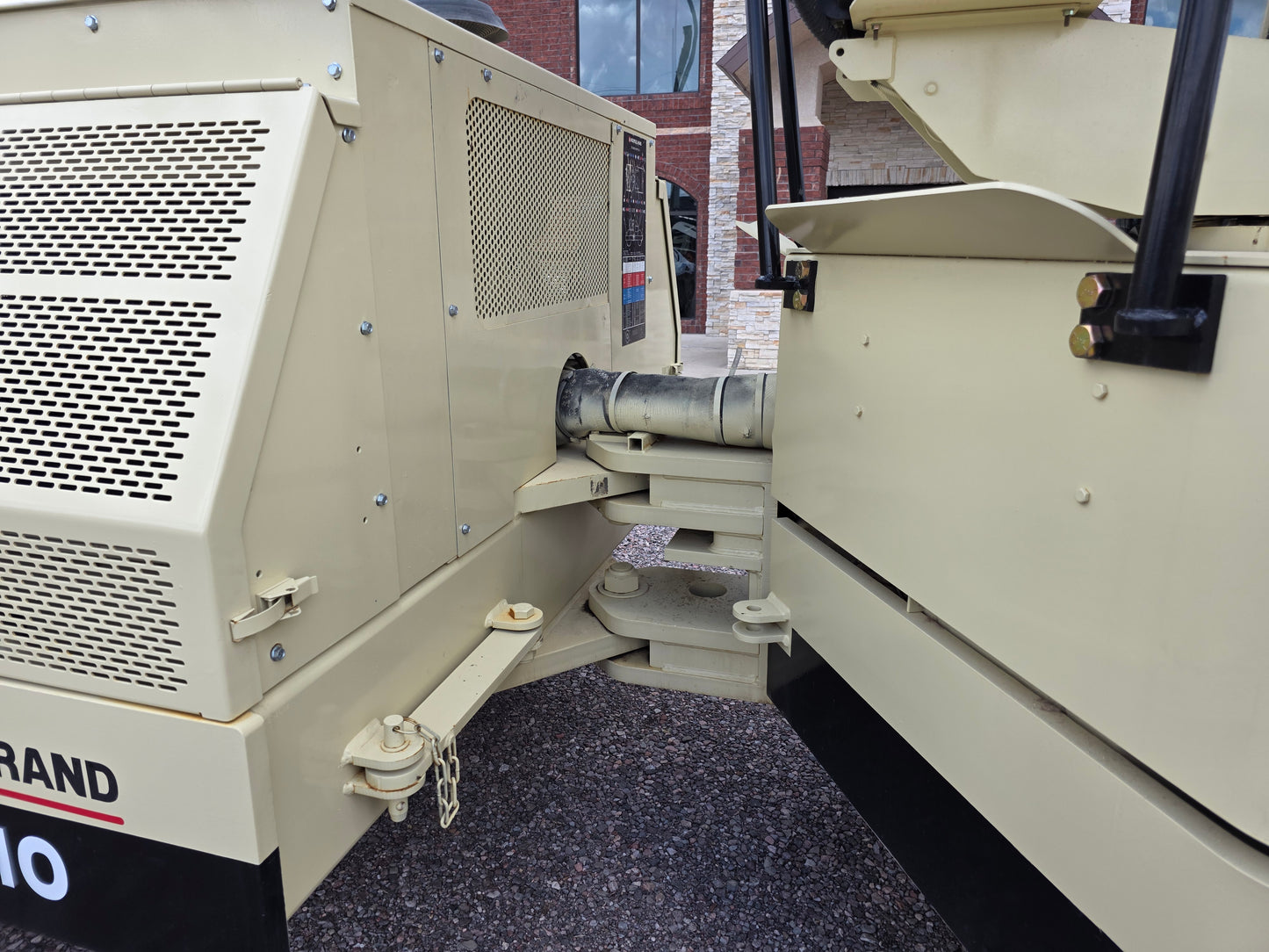 VIBRO COMPACTADOR DD-110