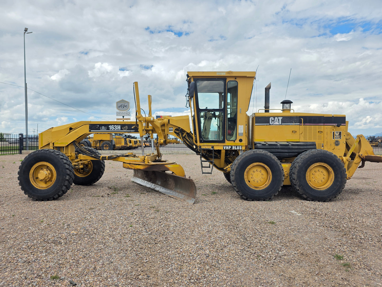 MOTOCONFORMADORA CAT 163H