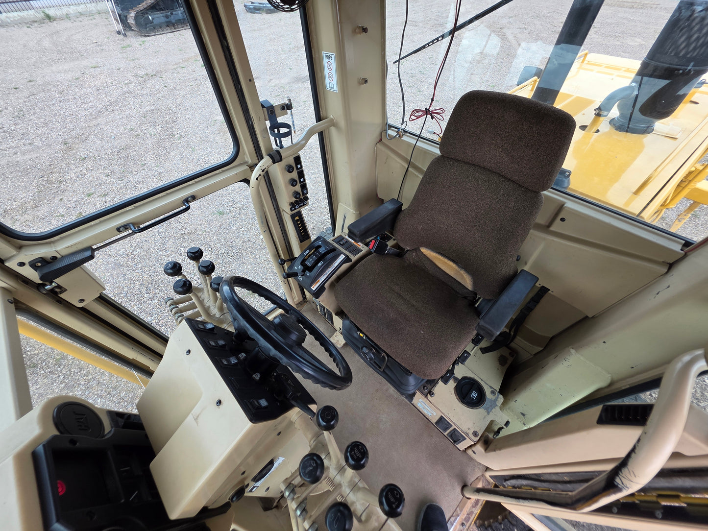 MOTOCONFORMADORA CAT 140H