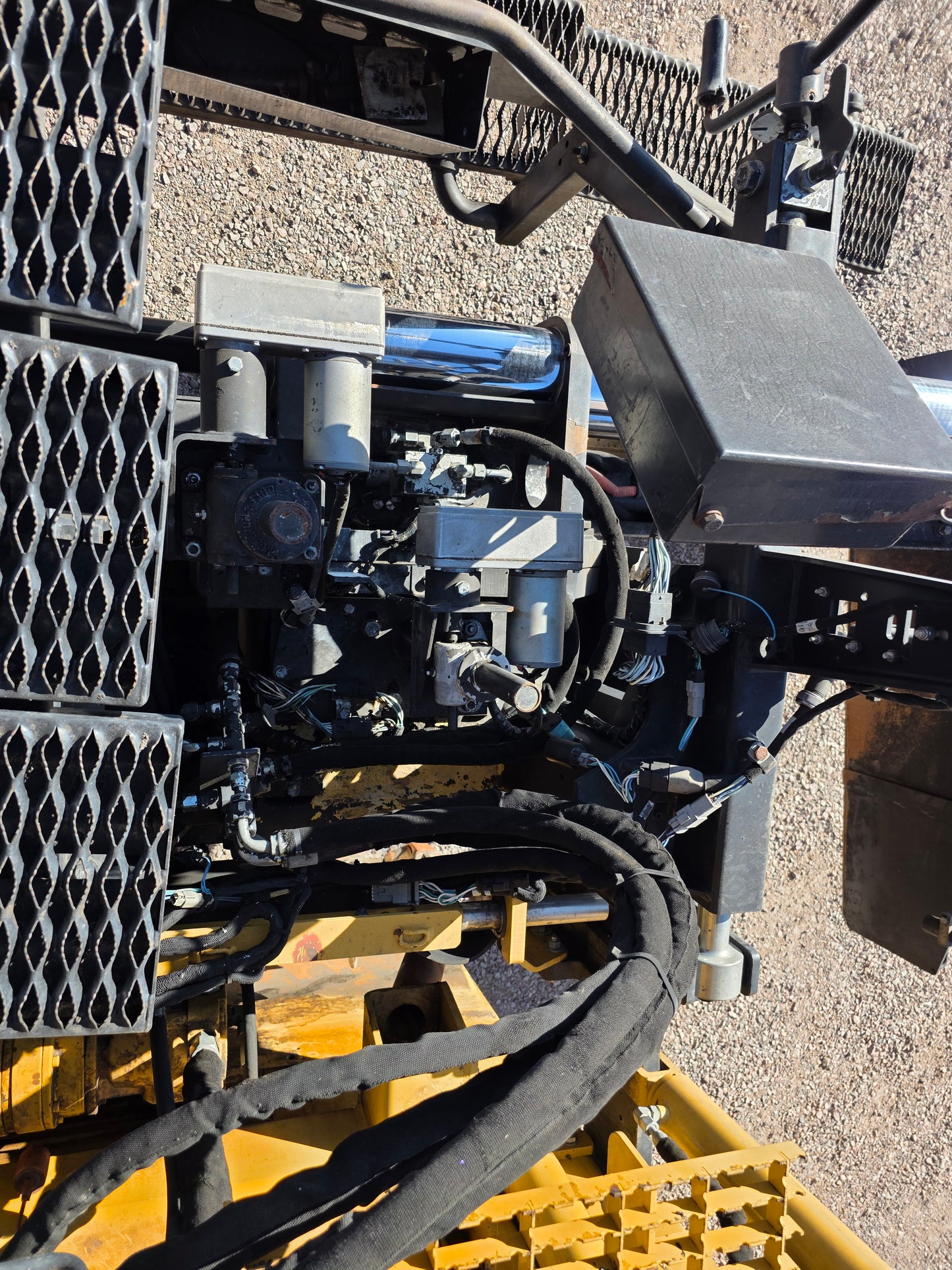 CAT AP-655D