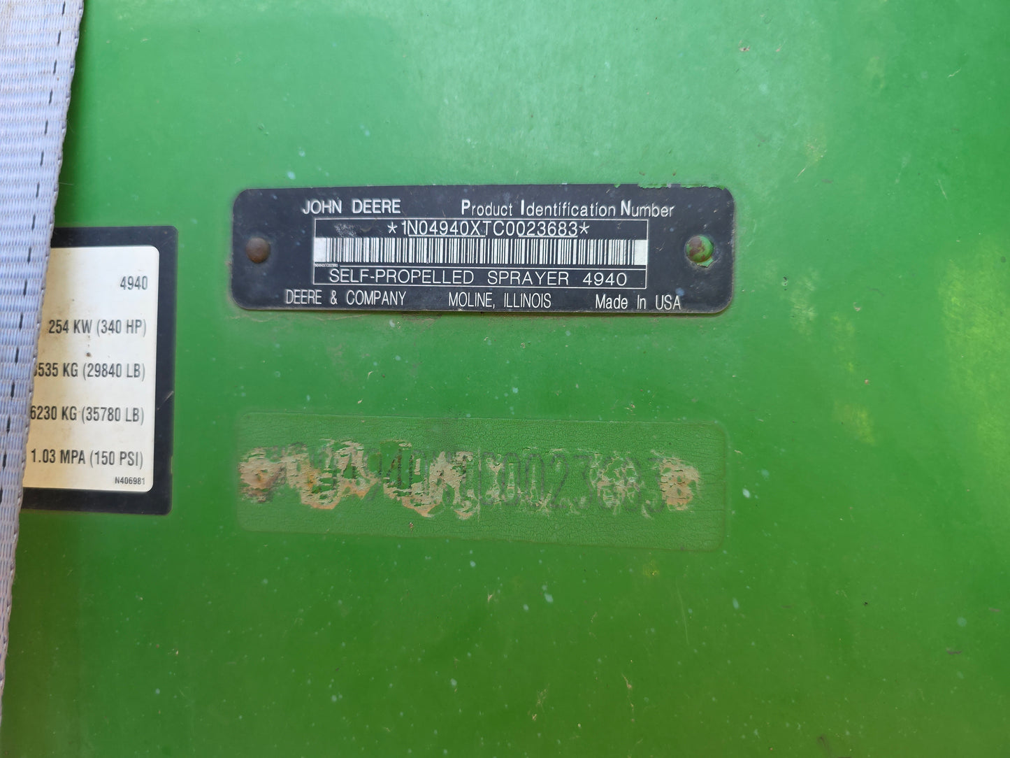 JOHN DEERE 4940 PULVERIZADOR AUTOPULSADO