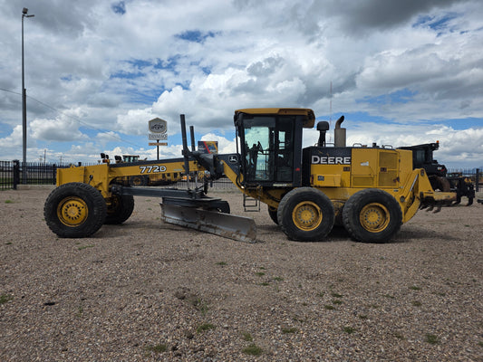 MOTOCONFORMADORA JOHN DEERE 772D