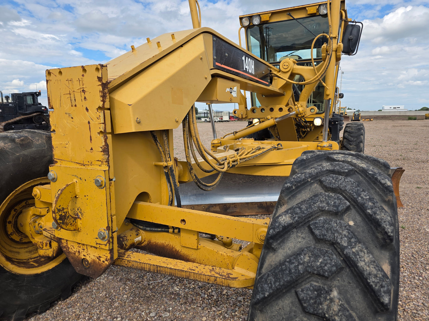 MOTOCONFORMADORA CAT 140H