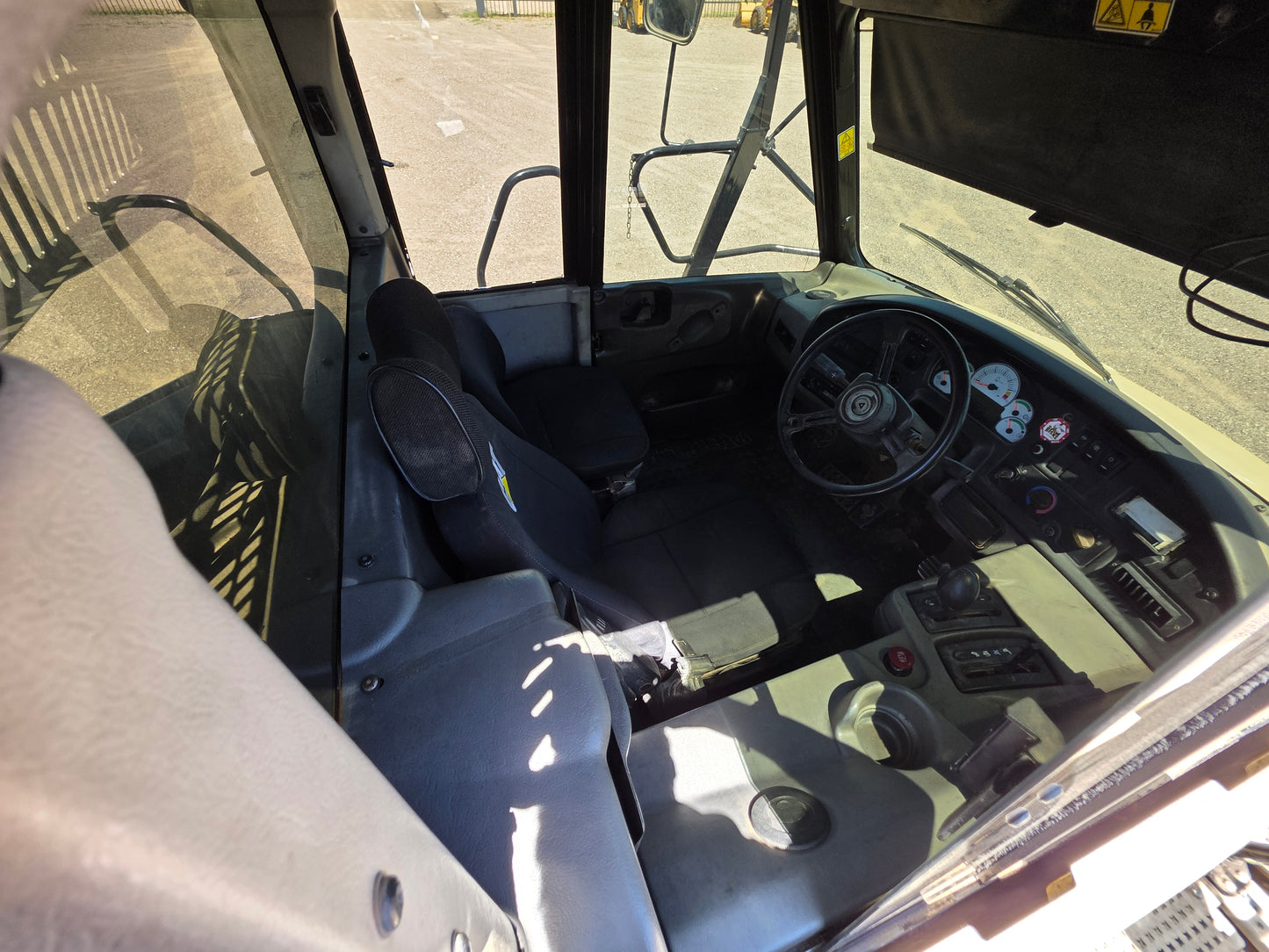 CAMION 730 AÑO 2011
