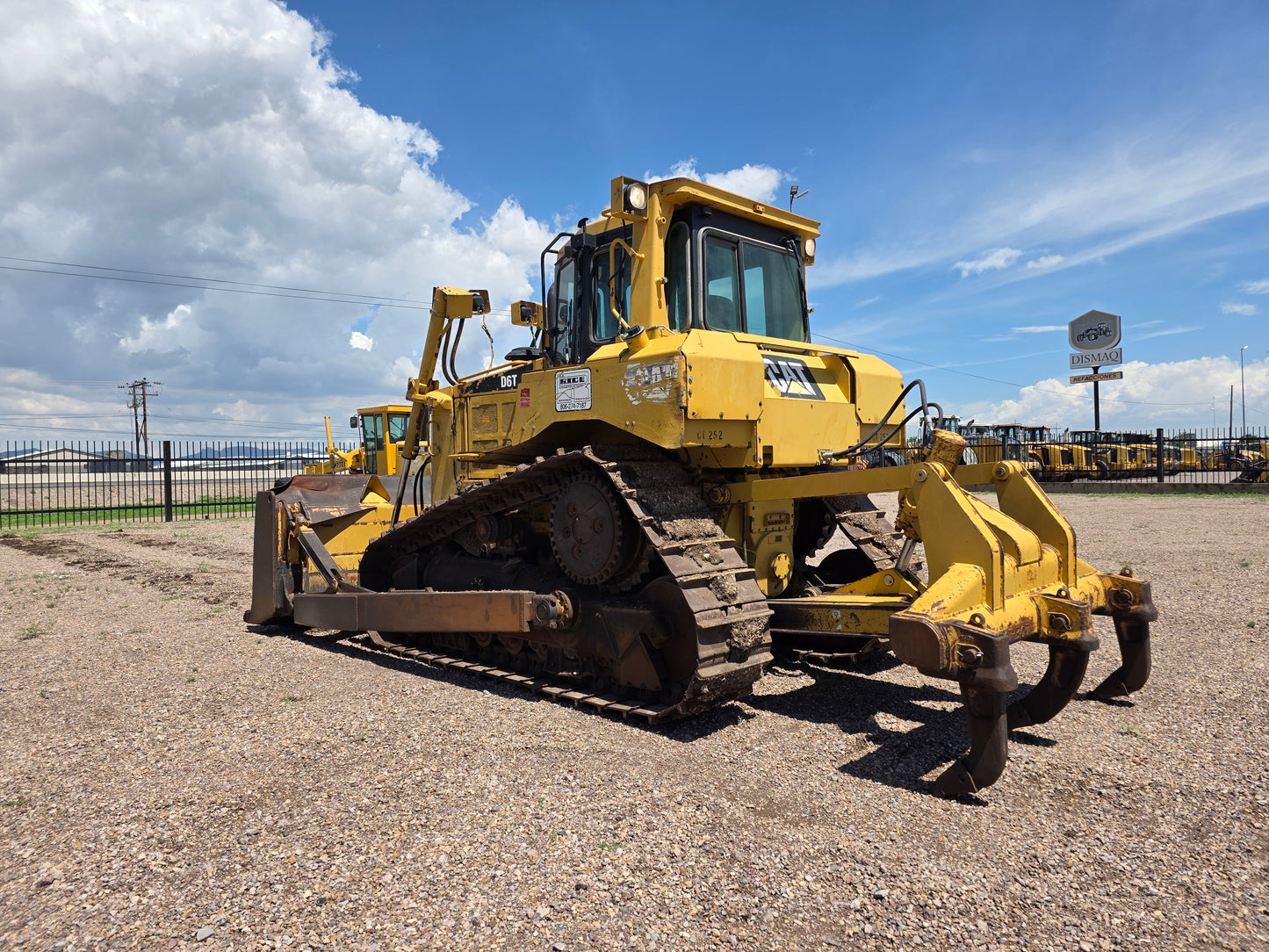 CAT D6T 2008