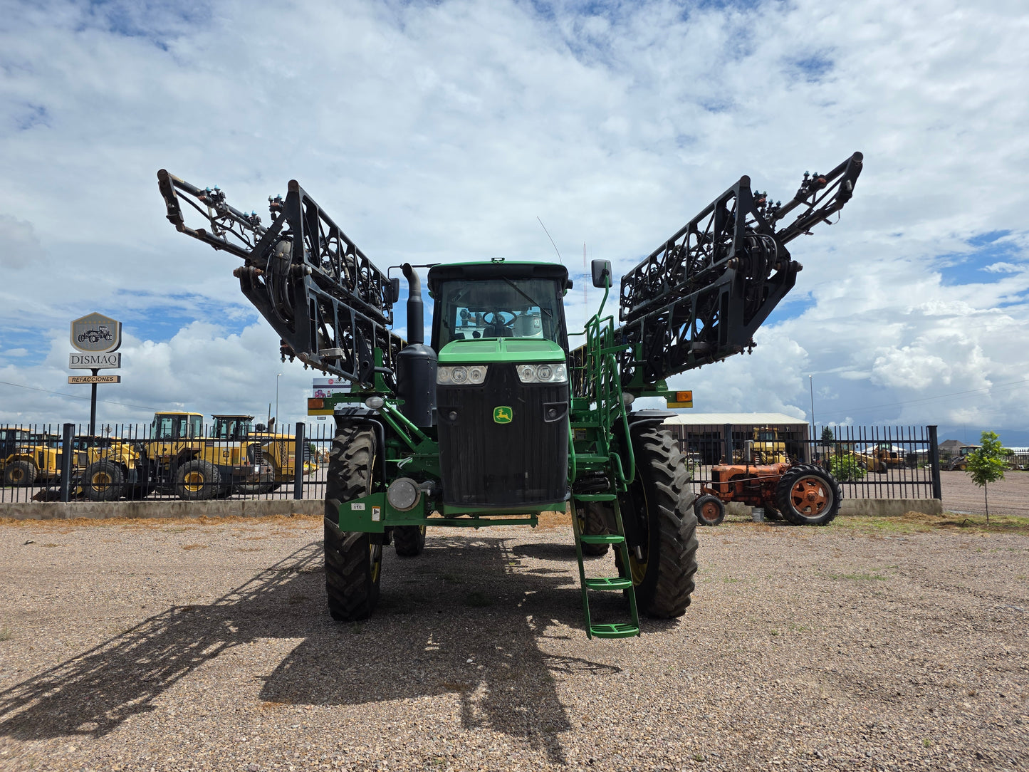 JOHN DEERE 4940 PULVERIZADOR AUTOPULSADO