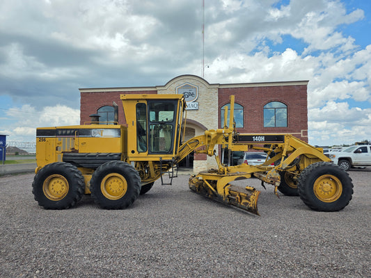 CAT 140H 2006