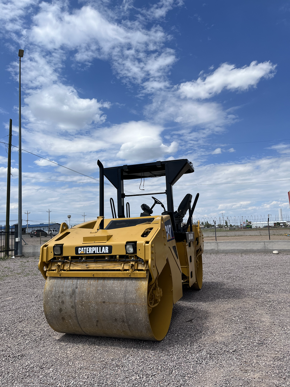 Vibro Compactadores  Caterpillar CB-534D