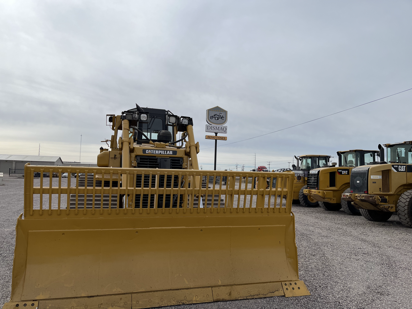 Bulldozer Caterpillar D6R 1997